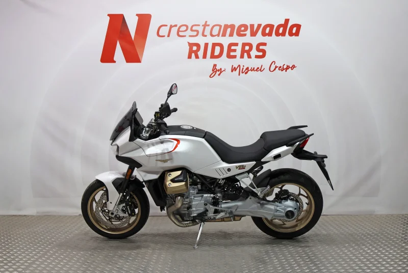 Imagen de Moto Guzzi V 100 MANDELLO