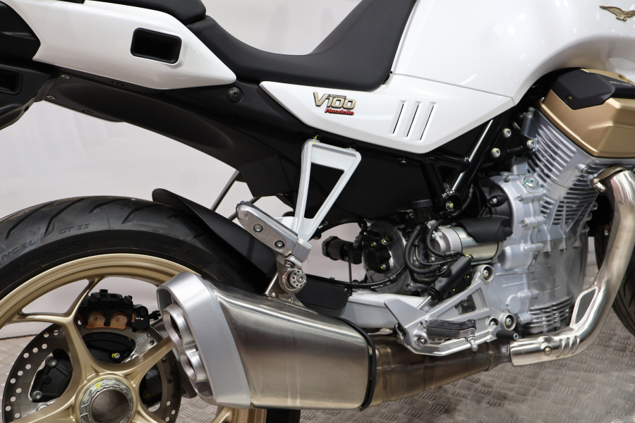 Imagen 14 de Moto Guzzi V 100 MANDELLO Gasolina 116 CV