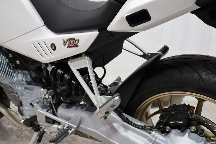 Imagen 13 de Moto Guzzi V 100 MANDELLO Gasolina 116 CV