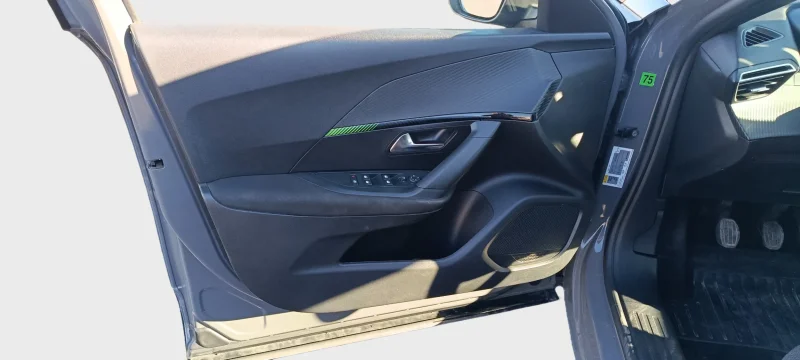 Imagen de Peugeot 2008