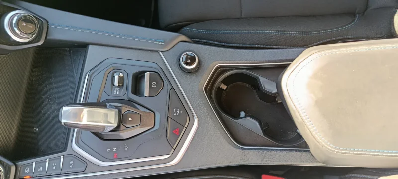 Imagen de lynk & co 01