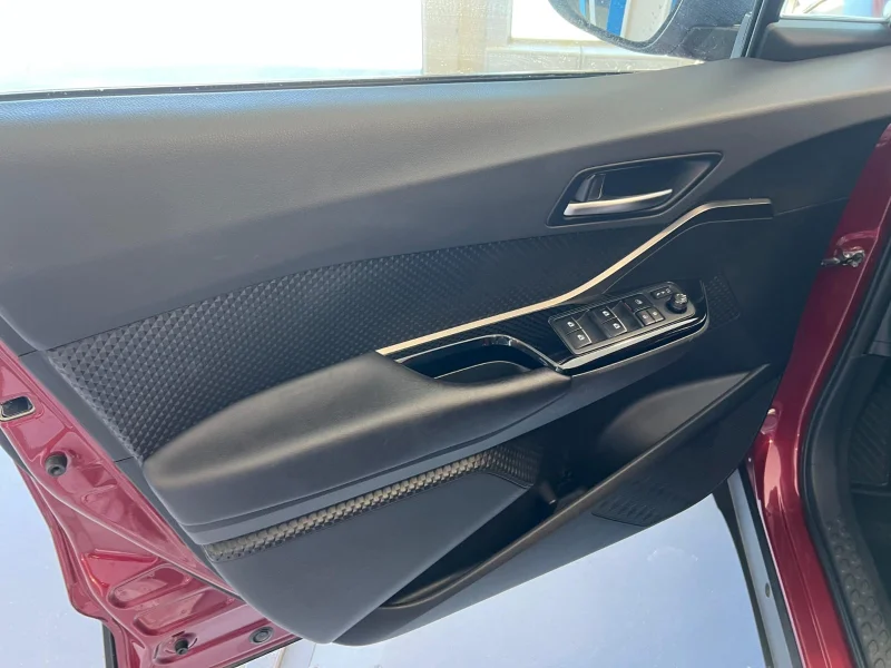 Imagen de TOYOTA C-HR