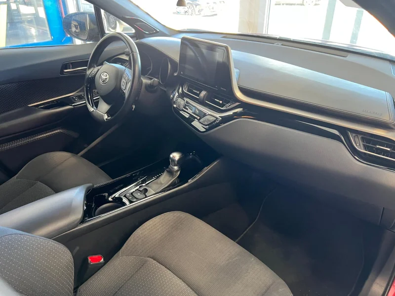 Imagen de TOYOTA C-HR