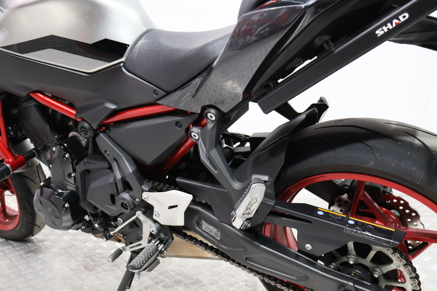 Imagen 14 de KAWASAKI Z 650 A2 Gasolina 48 CV