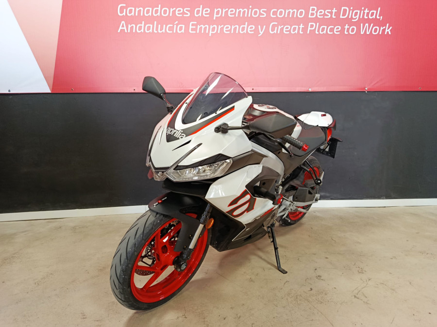 Imagen 4 de Aprilia RS 457 Gasolina 48 CV