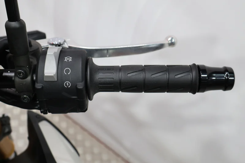 Imagen de KAWASAKI Z 900 SE