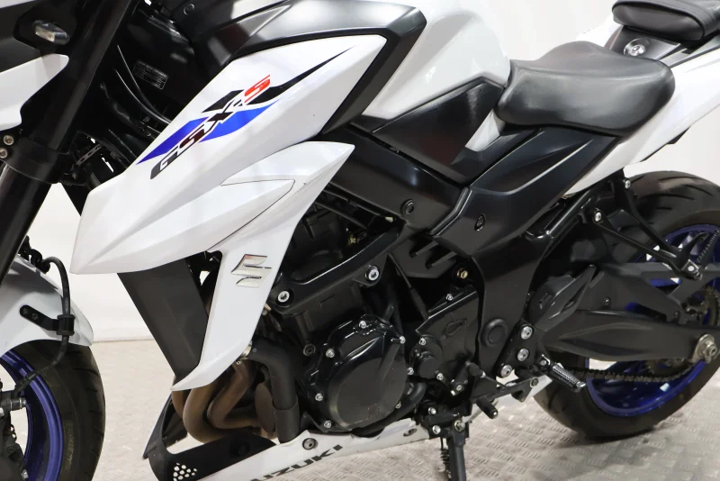 Imagen de Suzuki GSX S 750 