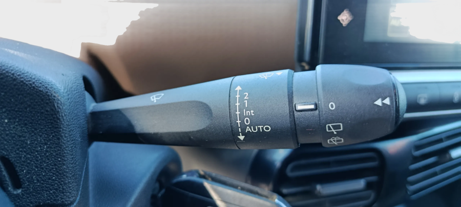 Imagen 14 de CITROEN C4 Cactus Diesel 99 CV