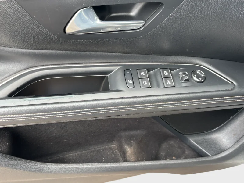 Imagen de Peugeot 5008