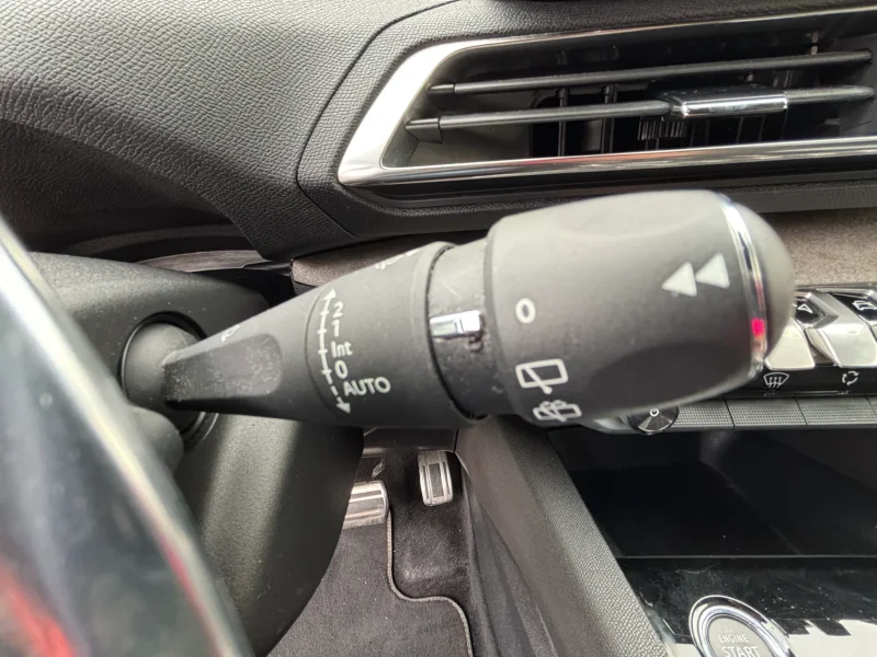 Imagen de Peugeot 5008