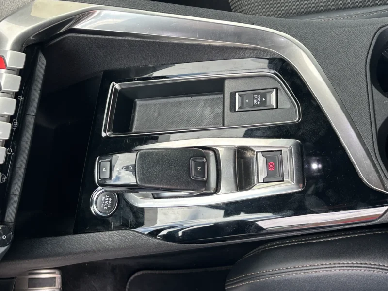 Imagen de Peugeot 5008