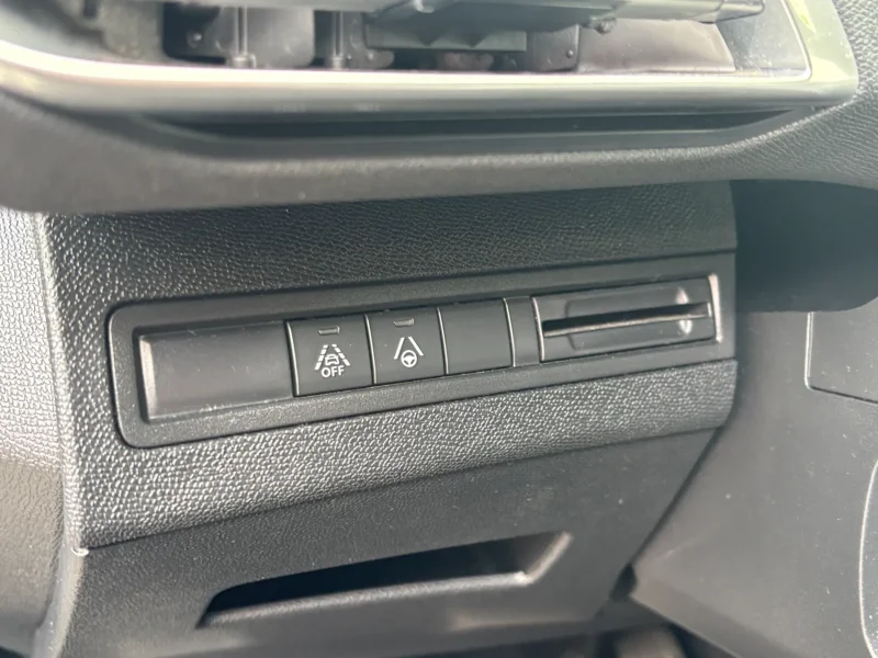 Imagen de Peugeot 5008