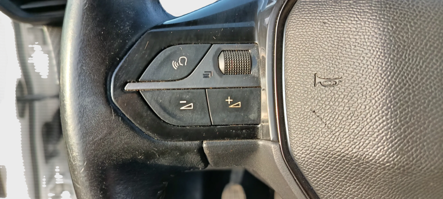 Imagen de Peugeot 208