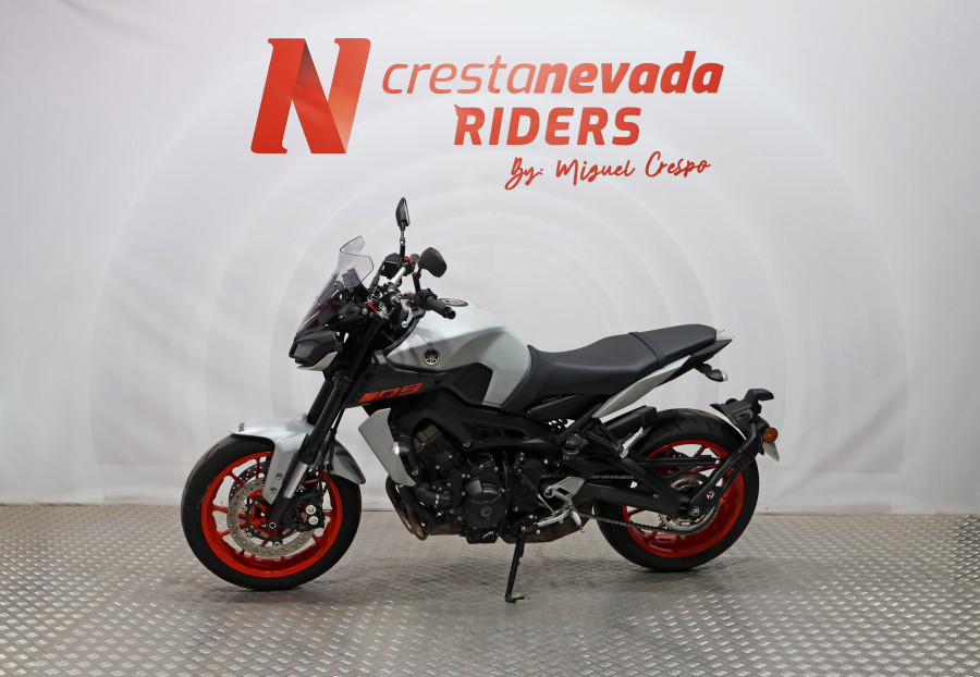 Imagen 3 de Yamaha MT 09 Gasolina 116 CV