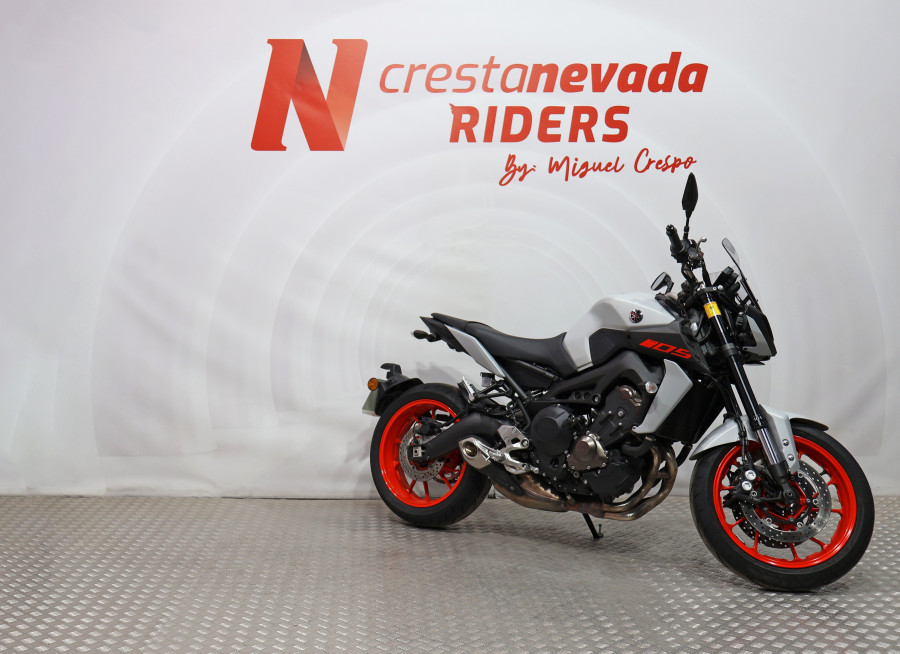 Imagen 15 de Yamaha MT 09 Gasolina 116 CV