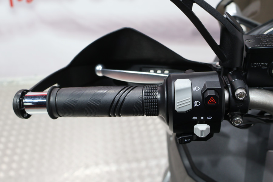 Imagen 7 de Sym ADX 300 TCS Gasolina 26 CV