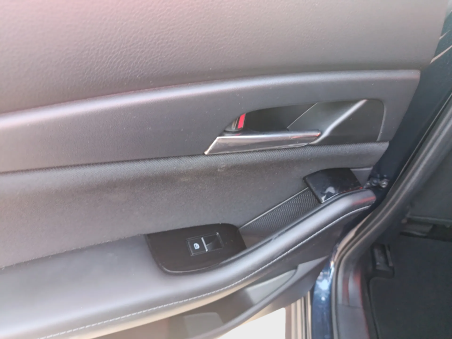 Imagen de Mazda CX-30
