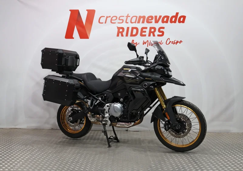 Imagen de VOGE 900 DSX