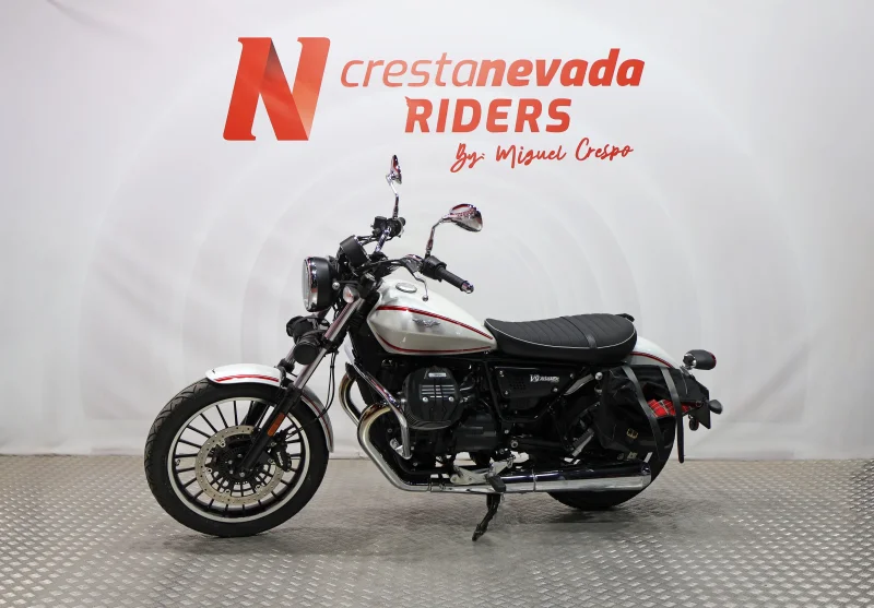 Imagen de Moto Guzzi V9 ROAMER