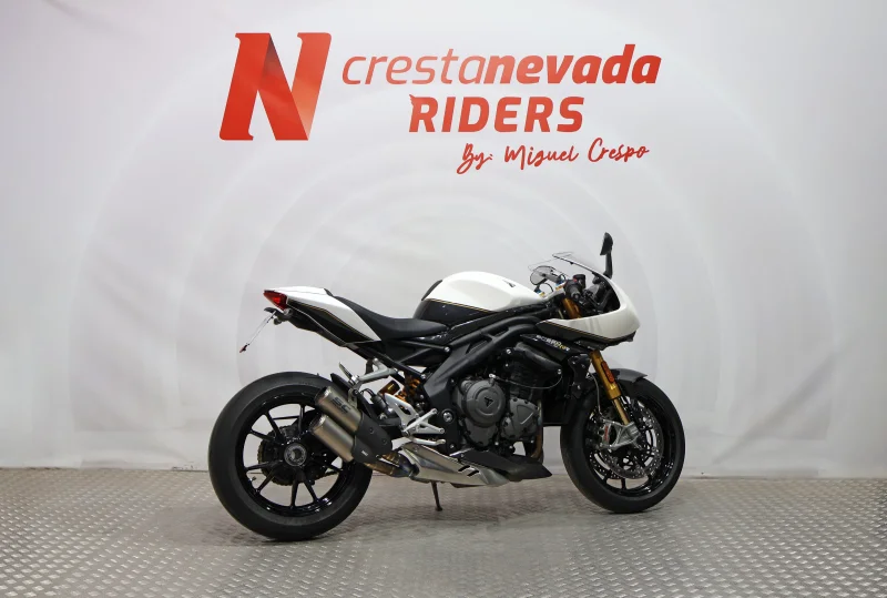 Imagen de Triumph Speed Triple 1200 RR