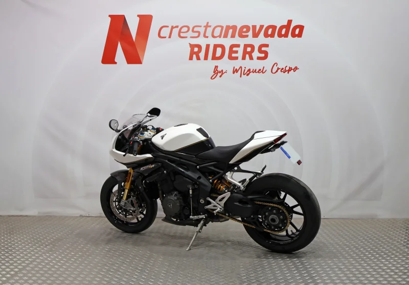 Imagen de Triumph Speed Triple 1200 RR