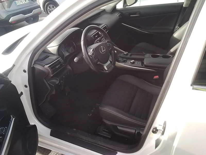 Imagen de Lexus IS