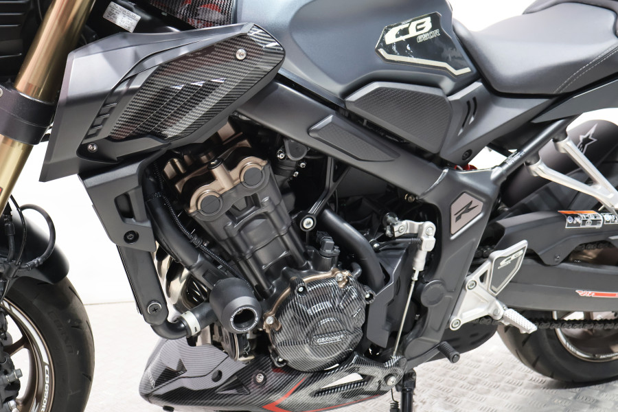Imagen 12 de Honda CB 650 R A2 Gasolina 48 CV