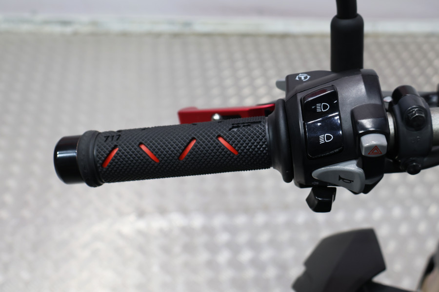 Imagen 7 de Honda CB 650 R A2 Gasolina 48 CV