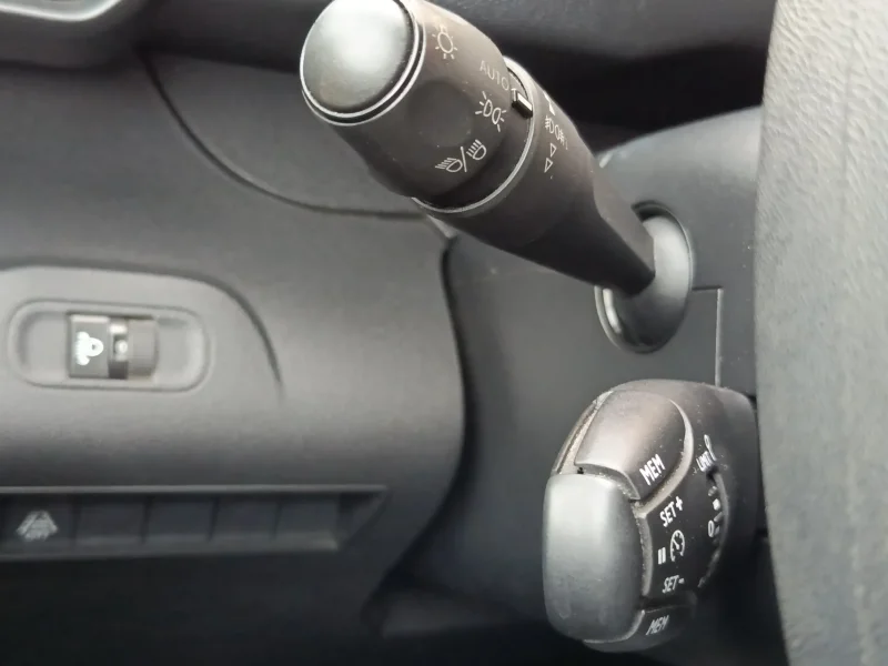 Imagen de Peugeot Rifter
