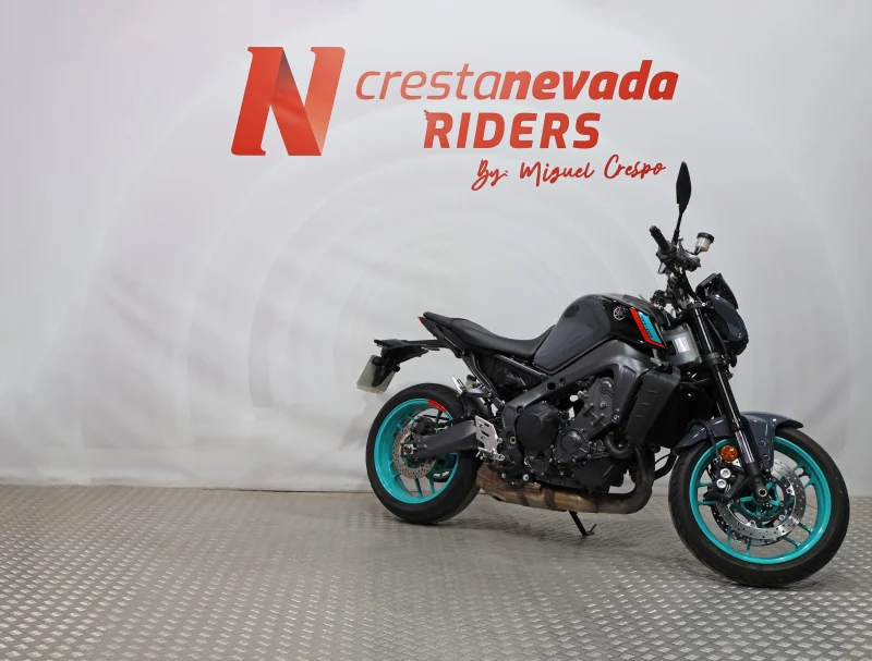 Imagen de Yamaha MT 09 A2