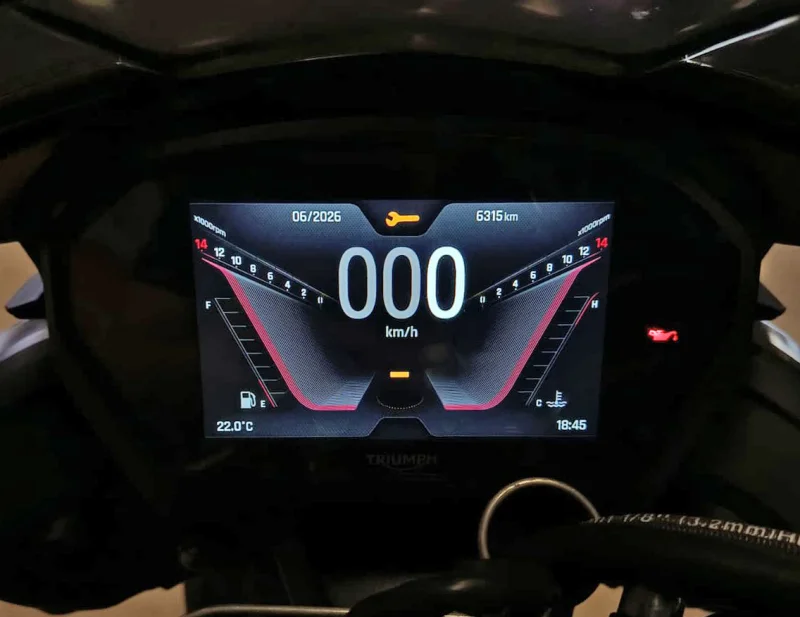 Imagen de Triumph STREET TRIPLE RS