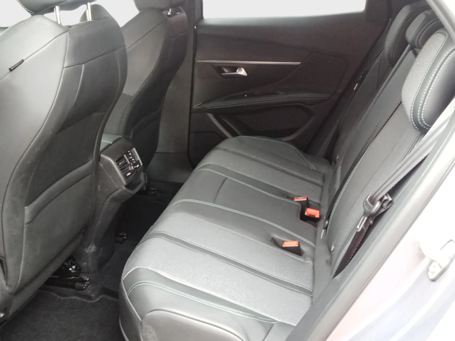Imagen de Peugeot 3008 Hybrid