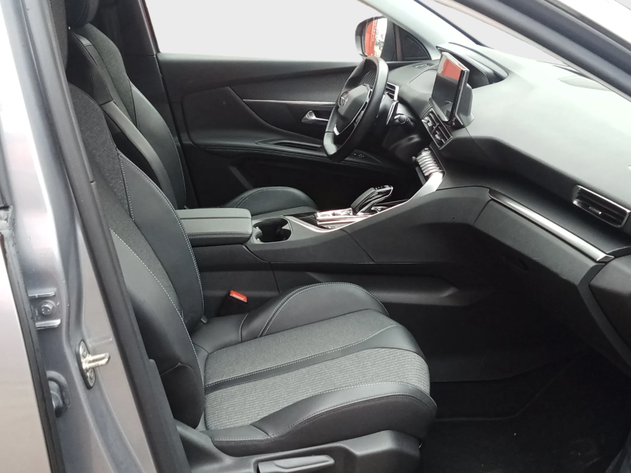 Imagen de Peugeot 3008 Hybrid
