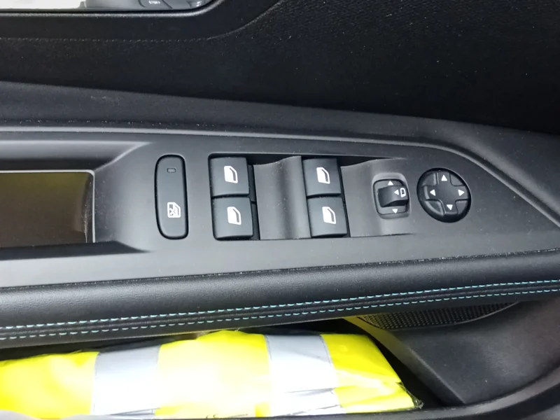 Imagen de Peugeot 3008 Hybrid