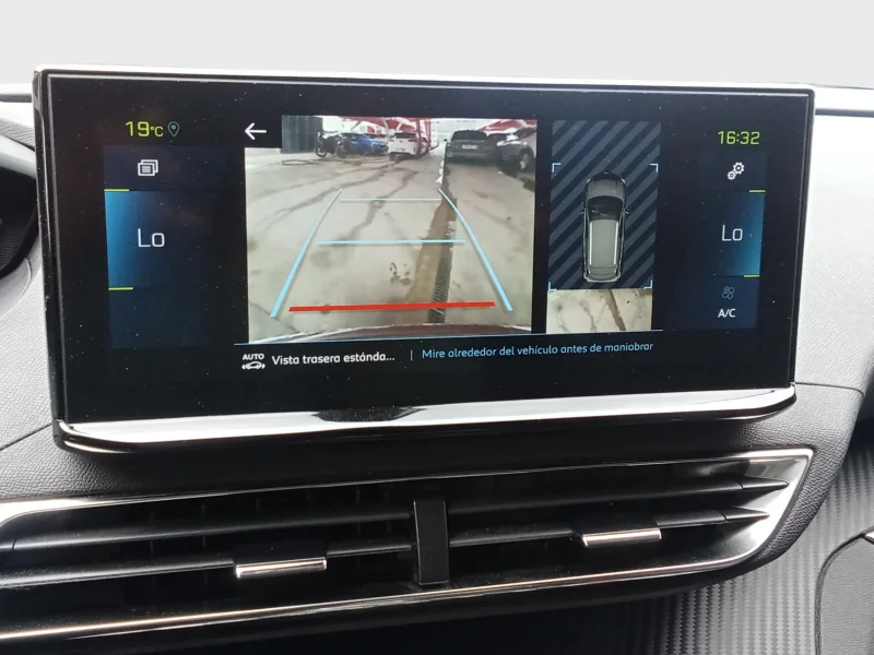 Imagen de Peugeot 3008 Hybrid