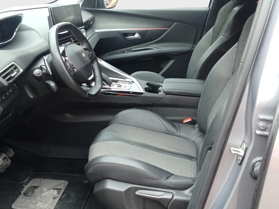 Imagen de Peugeot 3008 Hybrid
