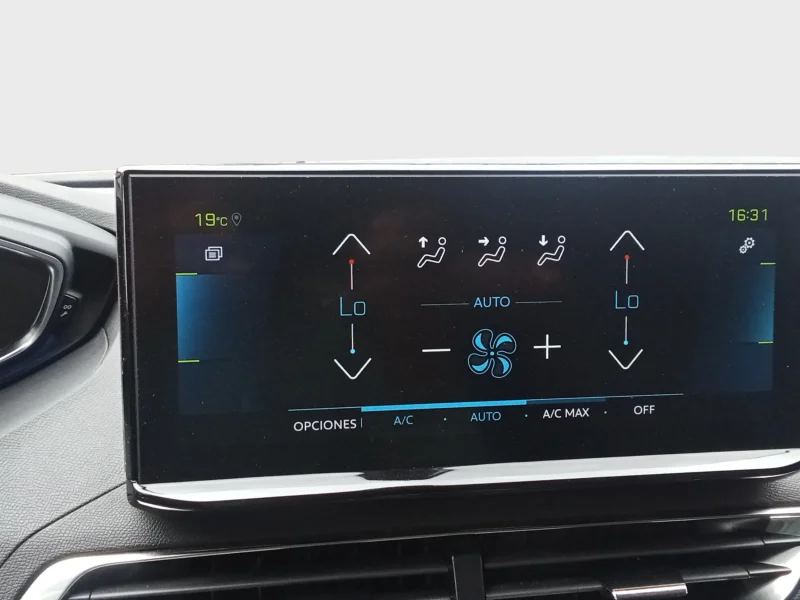 Imagen de Peugeot 3008 Hybrid