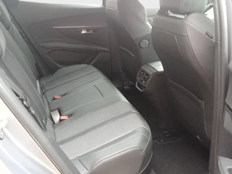 Imagen de Peugeot 3008 Hybrid