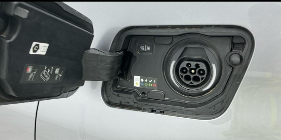 Imagen de Peugeot 3008 Hybrid