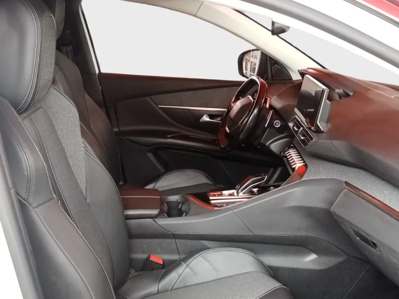 Imagen de Peugeot 3008