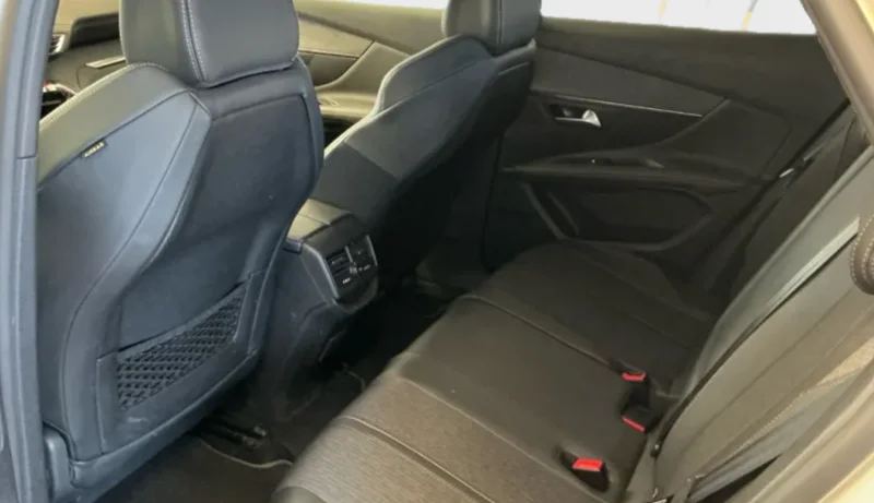 Imagen de Peugeot 3008