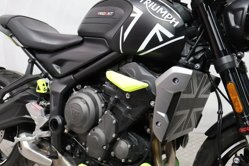Imagen de Triumph TRIDENT 660 A2