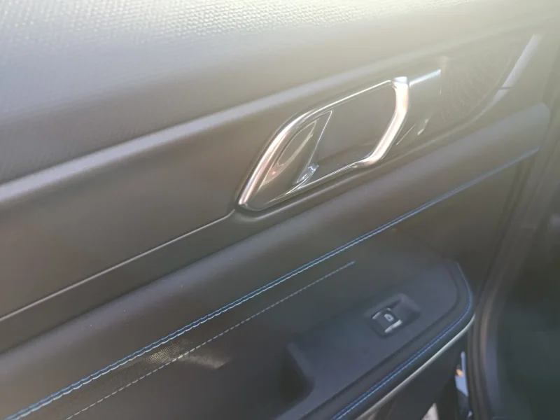 Imagen de lynk & co 01