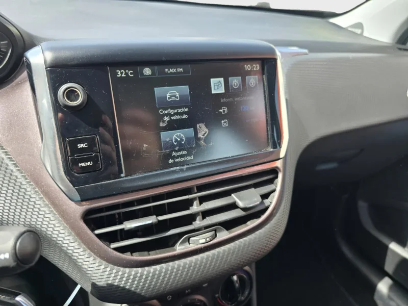 Imagen de Peugeot 2008