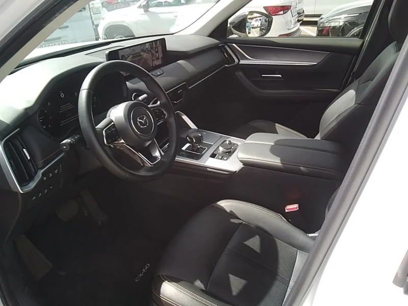 Imagen de Mazda CX-60