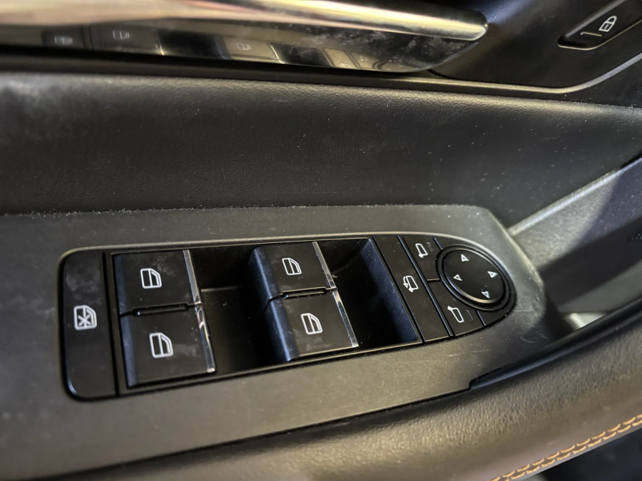 Imagen de Mazda CX-60