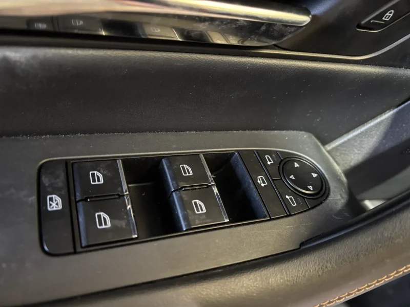 Imagen de Mazda CX-60