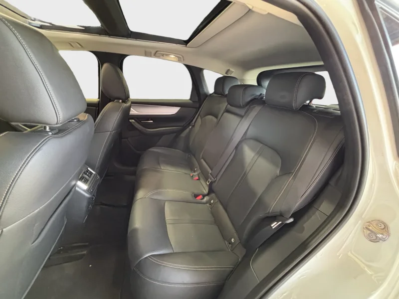 Imagen de Mazda CX-60