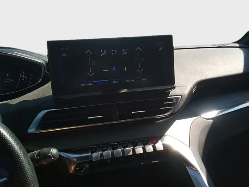 Imagen de Peugeot 5008