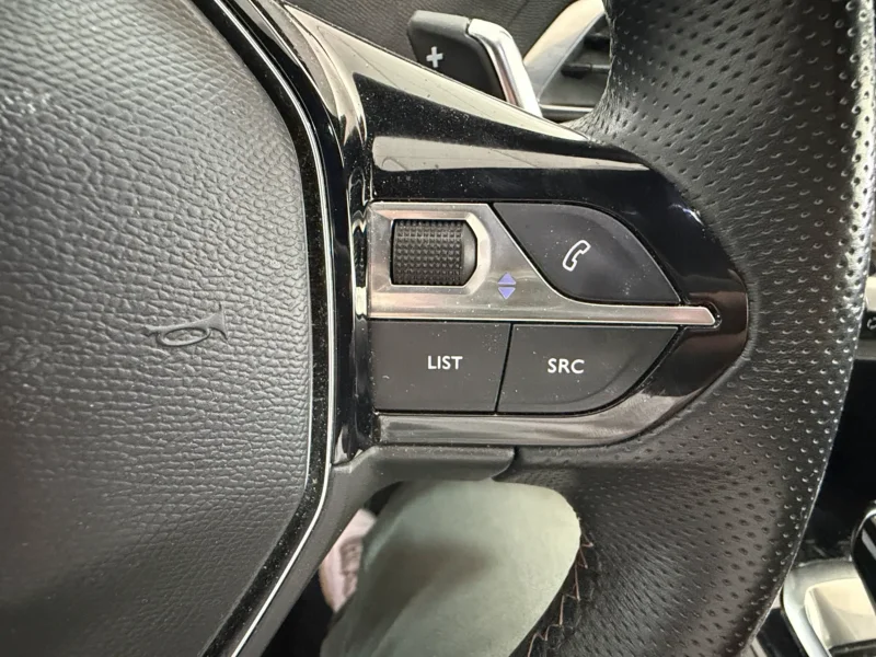 Imagen de Peugeot 5008